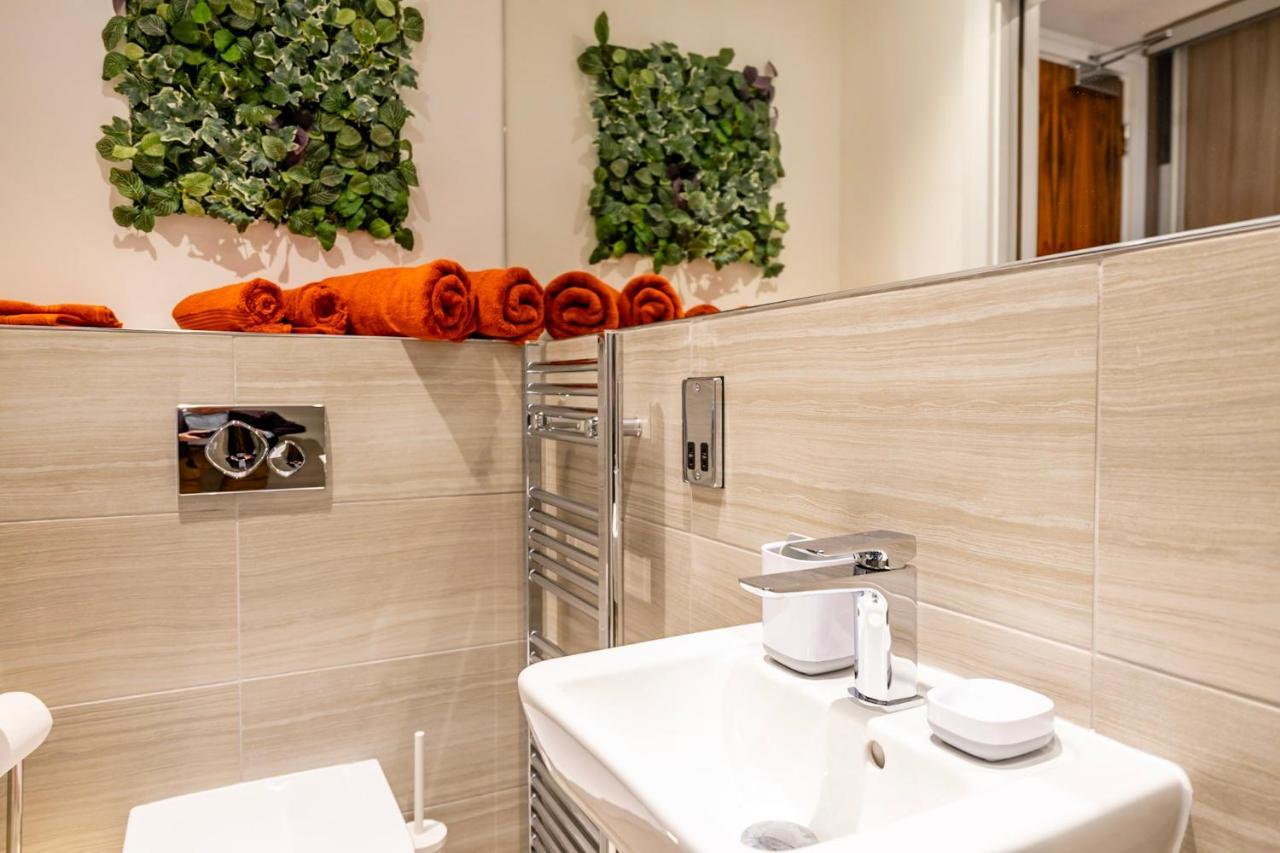 York Cocoa Suites Extérieur photo