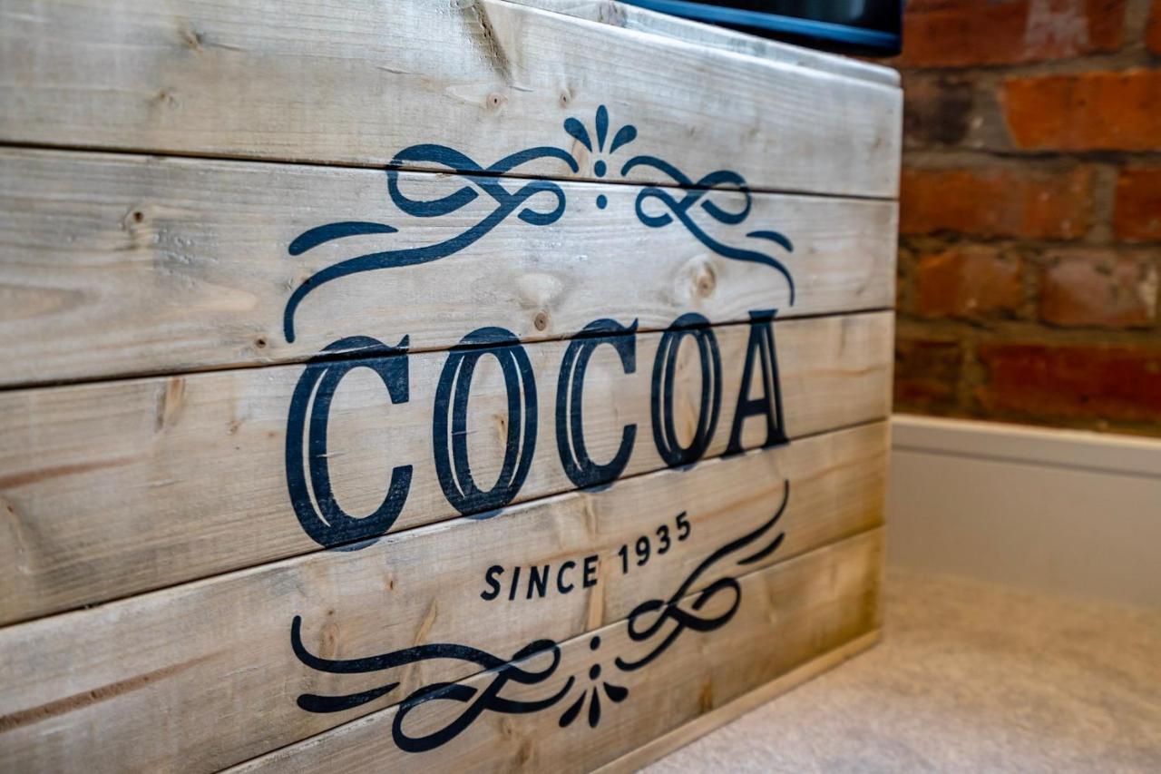 York Cocoa Suites Extérieur photo